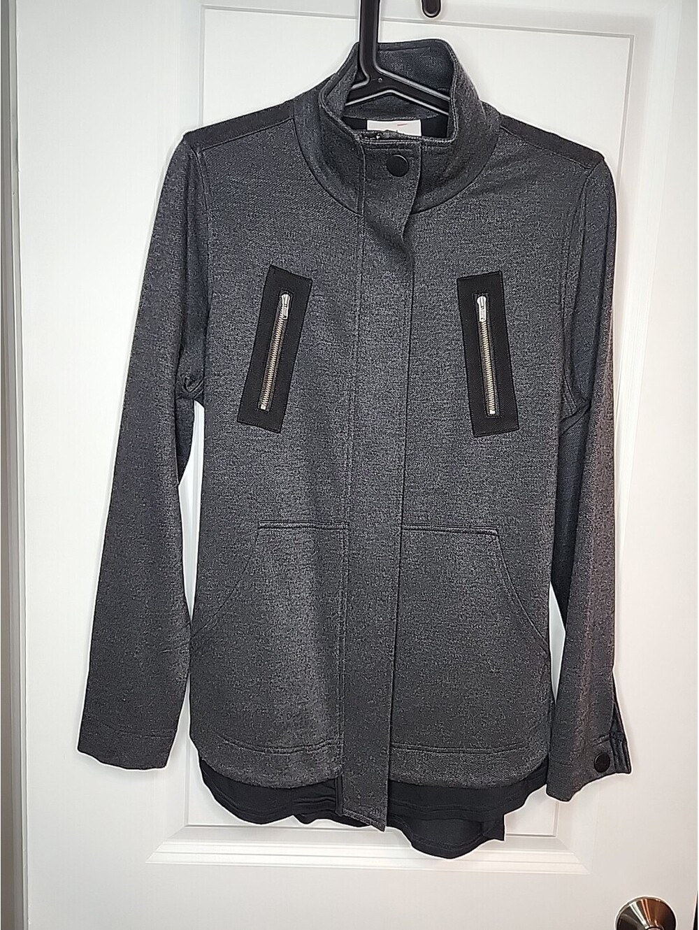 Cabi Love Carol Jacket Coat XS Drk Grey Blk Shacket Full zip Modern Mesh Back